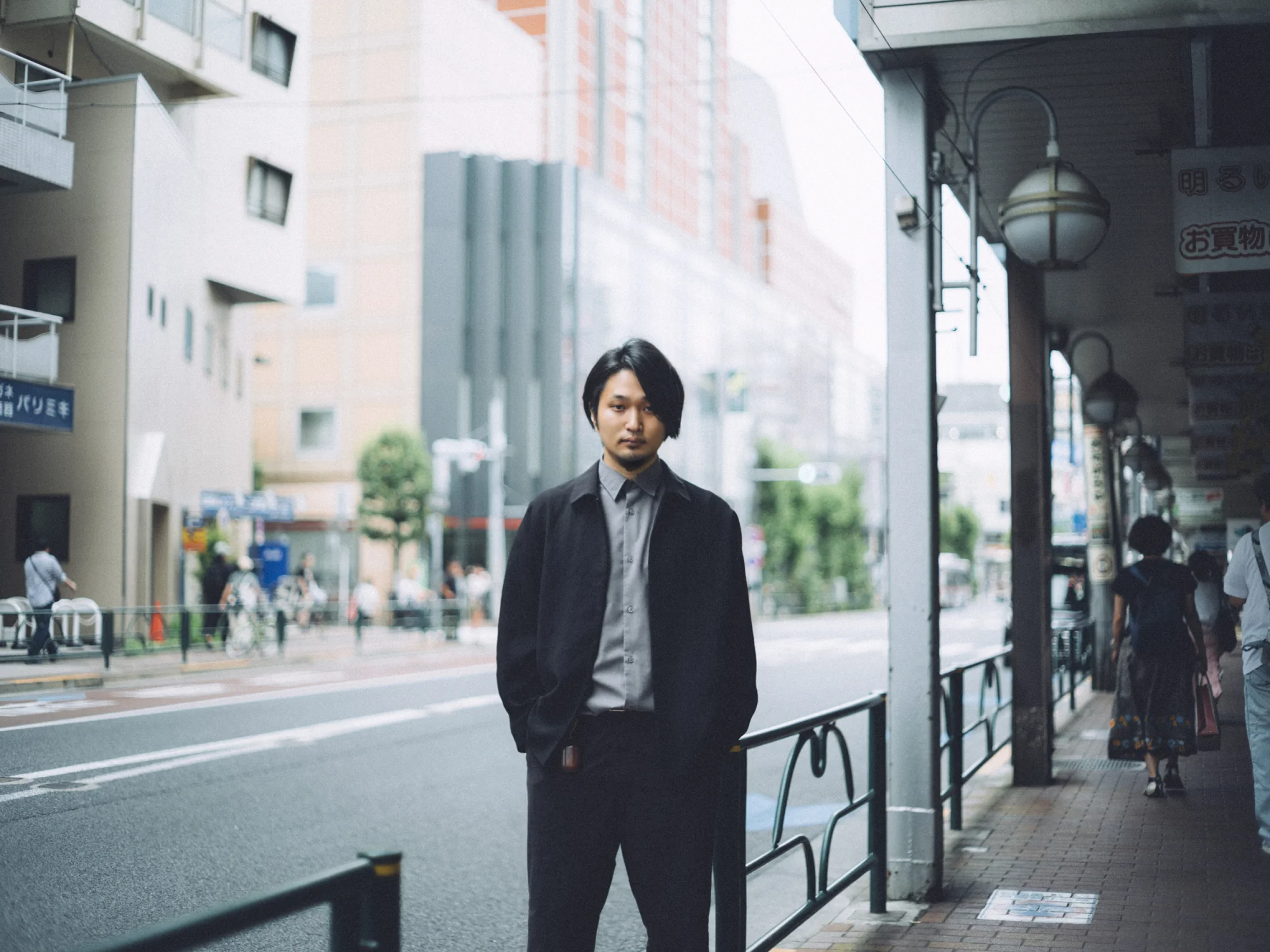 株式会社RAHU代表取締役・天田陸人(あまだりくと)さん。東京・三軒茶屋を拠点にフォトグラファーとして活動し、音響ブランドSoundWich(サウンドウィッチ)を運営する。