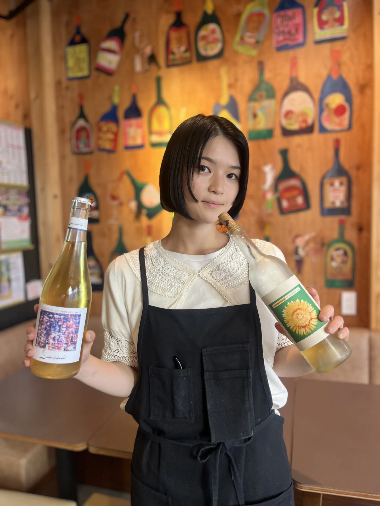 ワインソムリエ・シンガーとして活動する澪さんのプロフィール写真